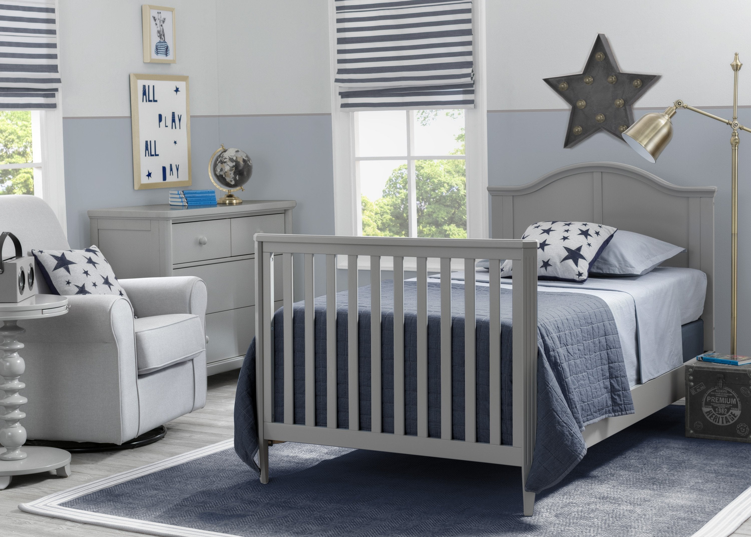 Parker Mini Convertible Baby Crib with Mattress and 2 Sheets